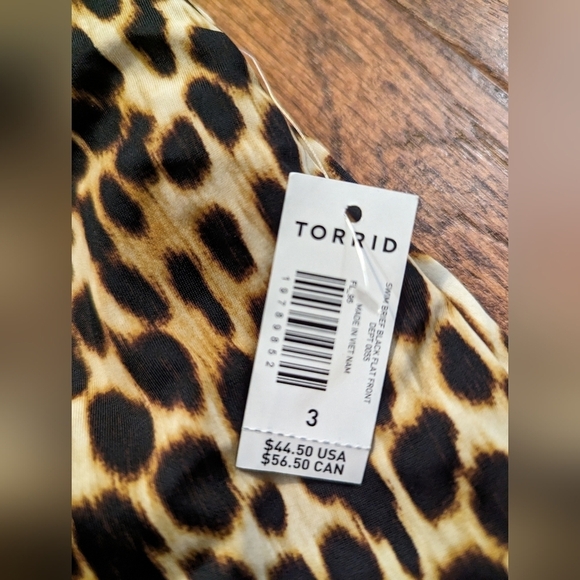 Torrid leopard swim High Waist Bottom 3x & Underwire Twist top 3x DD/F - Picture 9 of 15